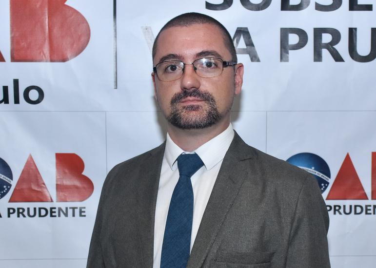 Felipe Repiso Revolta