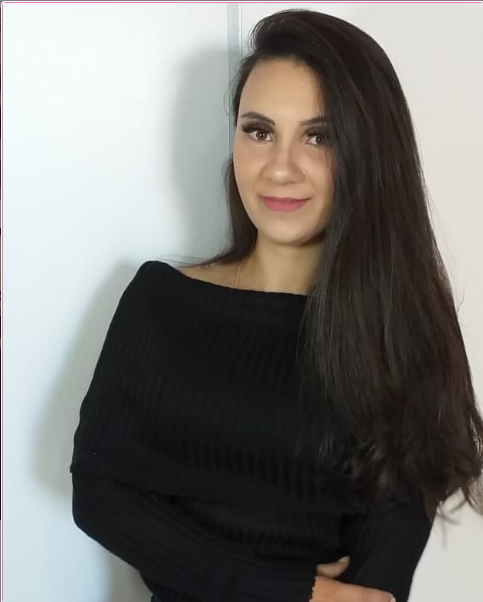 Iara Vanzelotti de Carvalho
