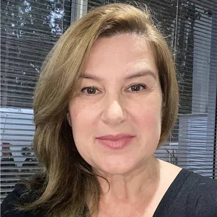 Nadia Demoliner Lacerda
