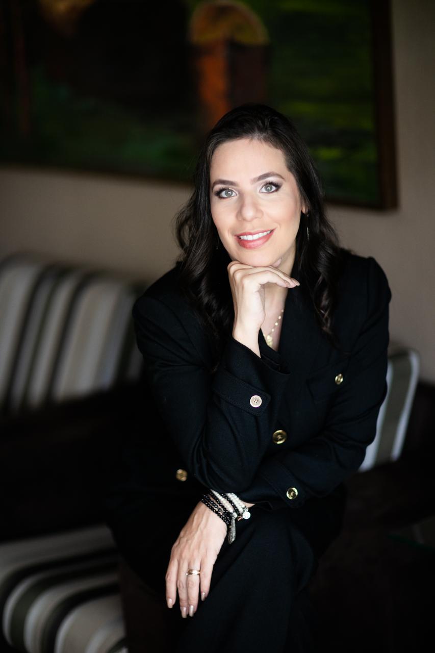 Vanessa Dumont Bonfim Santos